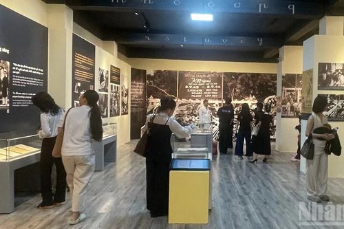 Phong trào 'Bình dân học vụ' trong ký ức của những nhân chứng sống