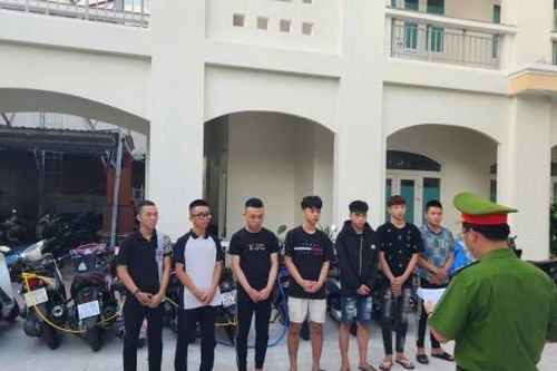 Công an Đà Nẵng bắt nhóm thanh thiếu niên vô cớ đánh người đi đường trọng thương