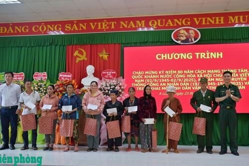 Nhiều hoạt động ý nghĩa hướng tới kỷ niệm 80 năm Cách mạng Tháng Tám và Quốc khánh 2/9