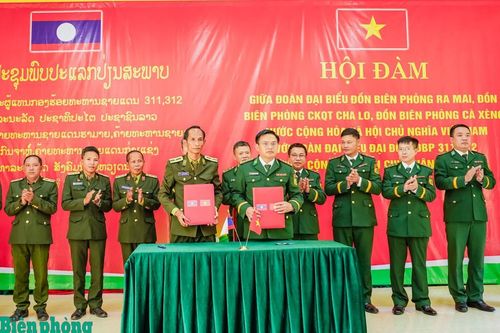Hội đàm về quản lý, bảo vệ biên giới Việt Nam-Lào
