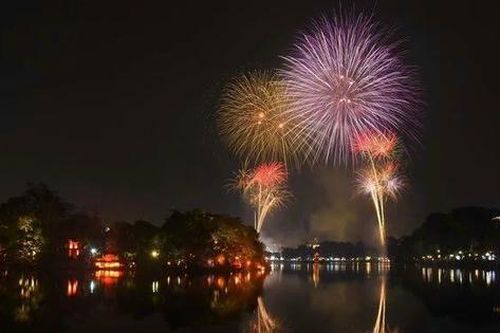 Hà Nội: Tổ chức 6 điểm bắn pháo hoa mừng 80 năm Cách mạng Tháng Tám và Quốc khánh 2/9