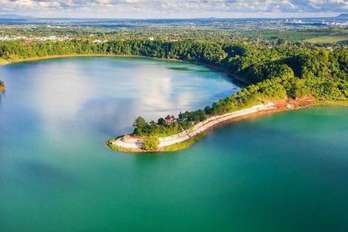 Gia Lai sắp có khu du lịch biển và núi lửa rộng 6.300ha