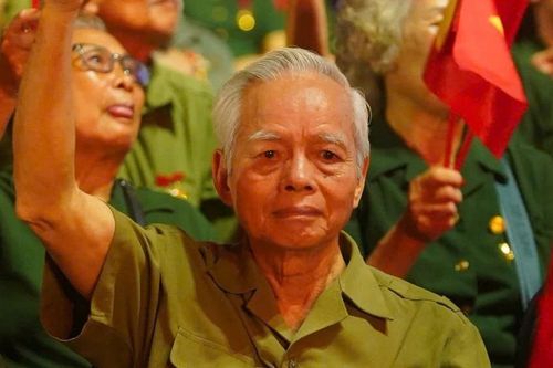 Xúc động cầu truyền hình mừng Quốc khánh tại ba miền Tổ quốc