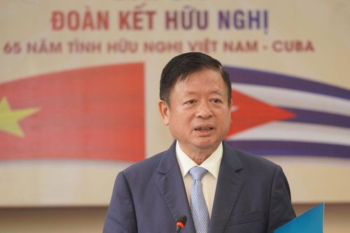 Sáng tác ca khúc khơi dậy tình cảm thủy chung, gắn bó giữa Việt Nam - Cuba