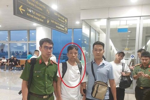 Đối tượng trốn truy nã 20 năm ở nước ngoài ra trình diện