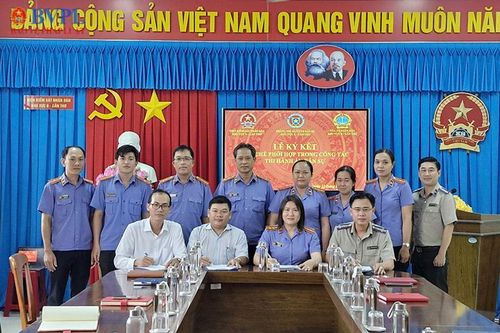 VKSND Khu vực 6 TP Cần Thơ ký kết quy chế phối hợp về thi hành án dân sự