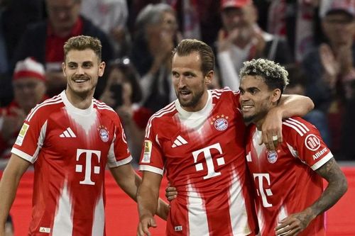Bundesliga: Bayern Munich giành chiến thắng 'hủy diệt' ở ngày ra quân