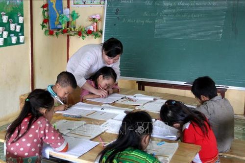 Giáo dục Lào Cai vượt khó đón năm học mới