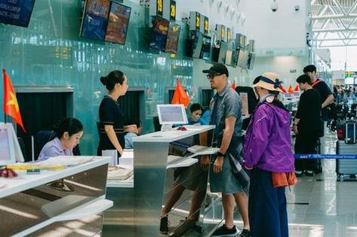 Dịp lễ 2/9, Cảng HKQT Đà Nẵng khai thác hơn 2.000 chuyến bay