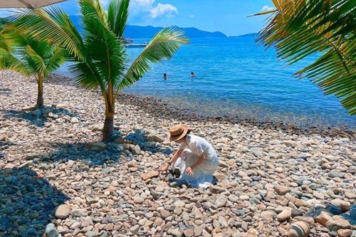 Rủ nhau đi đảo Trí Nguyên ở Nha Trang: Ngắm làng chài bình yên và thưởng thức hải sản tươi ngon