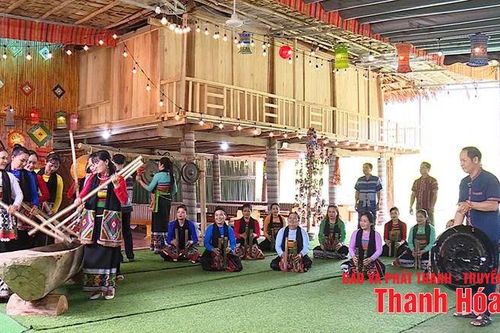 Câu lạc bộ Quánh loóng, coóng dam: Nơi bảo tồn, phát huy bản sắc văn hóa dân tộc Thái