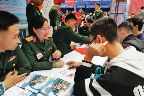 Xuất hiện điểm chuẩn 30 ở kỳ tuyển sinh 2025