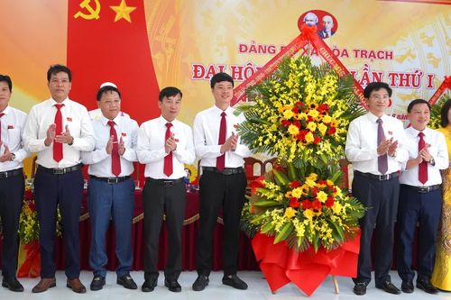 Xây dựng xã Hòa Trạch phát triển toàn diện