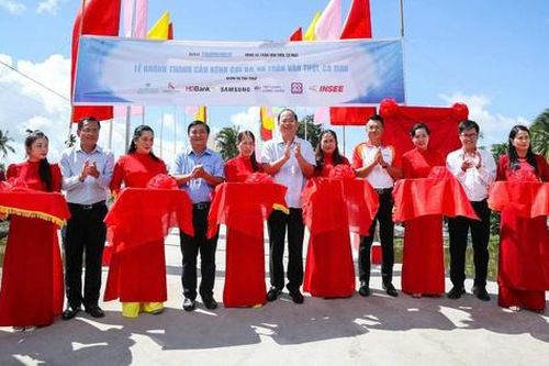 Khánh thành cây cầu cho người dân vùng sâu ở Cà Mau