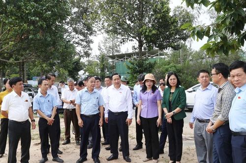 Đồng Nai đưa cán bộ tỉnh về hỗ trợ địa phương giải phóng mặt bằng