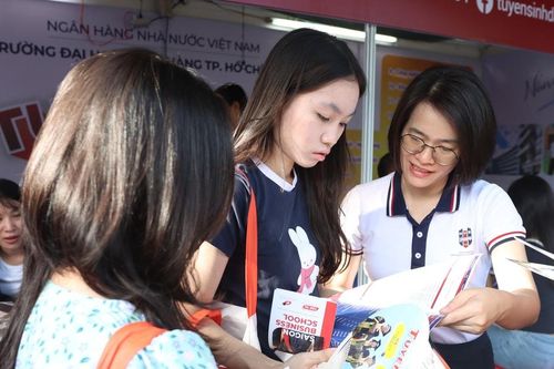 Điểm chuẩn đại học 2025 của Trường Đại học Ngân hàng TP. Hồ Chí Minh dao động từ 18 - 23,6