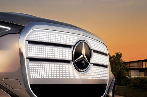 Mercedes GLC thuần điện chuẩn bị trình làng: Sạc 10 phút đi thêm 260 km
