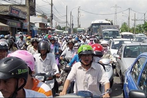Bài 1:'Điểm mặt' những loại xe chạy nhiều, xả thải cao
