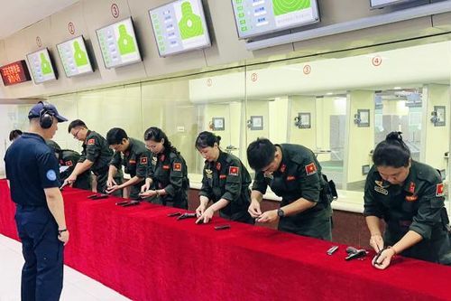 Sĩ quan Công an Việt Nam xuất sắc vượt qua kỳ thi sát hạch năng lực gìn giữ hòa bình LHQ tại Trung Quốc