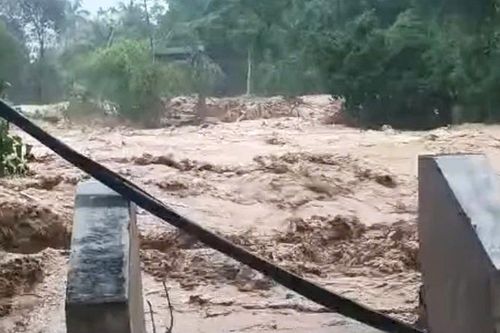 Bão số 5 sắp đổ bộ, chuyên gia cảnh báo trọng tâm mưa lớn ở 3 tỉnh miền Trung