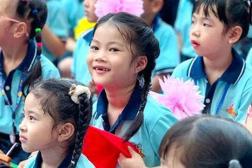Lịch tựu trường năm 2025 của 34 tỉnh, thành phố có gì khác biệt?