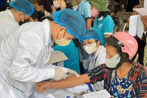 Hơn 1.200 người dân ở Cần Thơ được khám sàng lọc bệnh qua AI