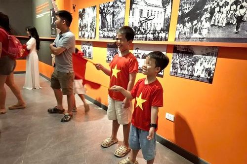 Cách nào giúp trẻ thêm yêu và hiểu về ngày Lễ Quốc khánh 2/9?