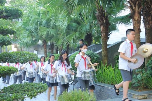 Nỗi lo đầu năm học
