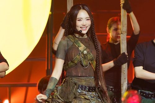 Phương Mỹ Chi thắng Em xinh