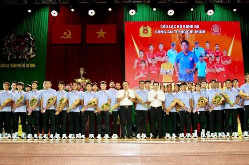 Cơ hội để bóng đá thành phố chuyển mình mạnh mẽ