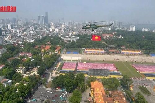 'Cánh bay Tổ quốc – Khí thế hào hùng ngày hội non sông'