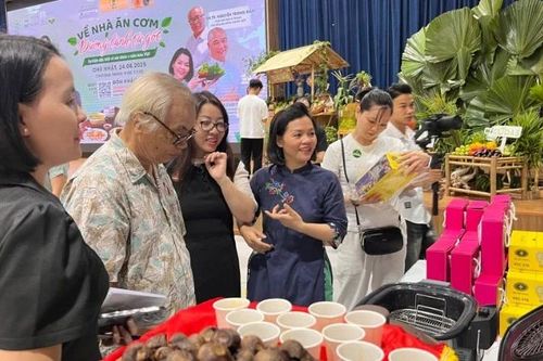 Khơi dậy giá trị bữa cơm nhà qua Dự án 'Về nhà ăn cơm'