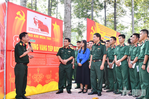 Sư đoàn 9 (Quân đoàn 34) khai mạc nhiều triển lãm đặc sắc