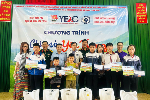 Nhiều hoạt động ý nghĩa tại Chương trình 'Chia sẻ yêu thương'