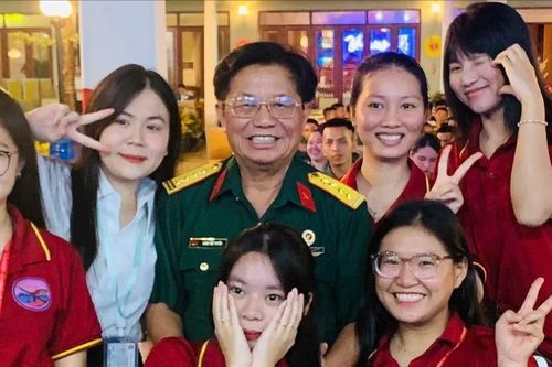 Đêm thơ 'Tứ Thủy'!