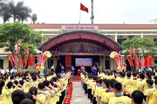 Phú Thọ: Trường Tiểu học Tân Đức vững bước vào năm học mới với khí thế mới