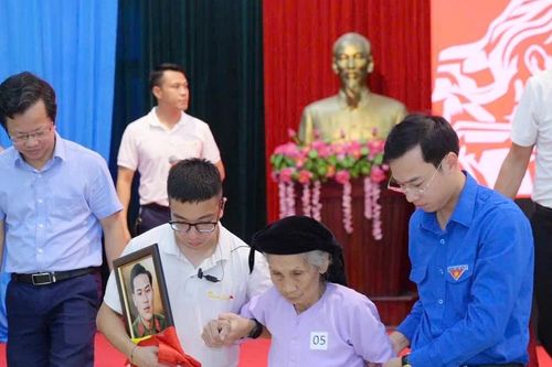 Ký họa tri ân của tuổi trẻ tỉnh Bắc Ninh