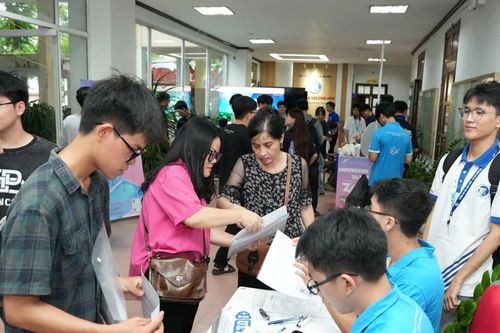 Thí sinh đặc biệt nhập học Trường Đại học Công nghệ, Đại học Quốc gia Hà Nội