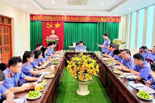 Kiểm tra công tác sắp xếp, tinh gọn bộ máy tại VKSND khu vực 6, tỉnh Ninh Bình