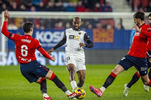 Nhận định, dự đoán Osasuna vs Valencia: Cú sốc phút bù giờ