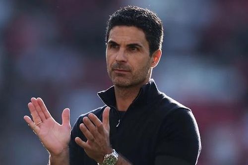 Chiến thắng của Arsenal bị phủ bóng bởi tin buồn
