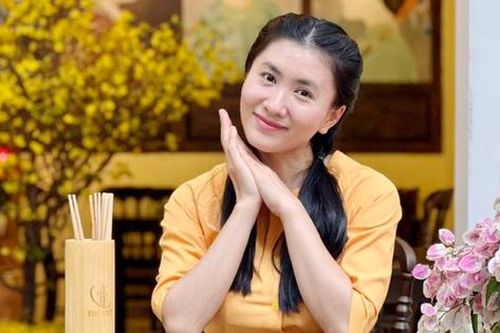 Nữ diễn viên 'Cổng Mặt Trời' gây sốc với diện mạo khác lạ