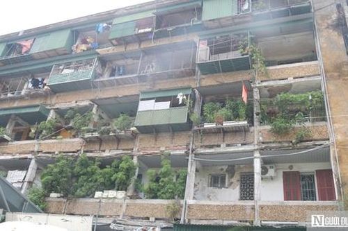 Nghệ An di dời hơn 1.300 người dân khỏi các chung cư cũ xuống cấp