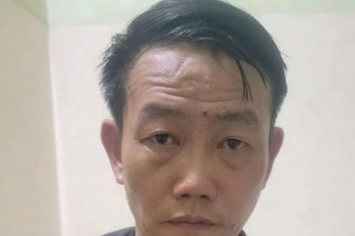 Quảng Ngãi: Biên phòng, Công an ập vào nhà nghỉ, bắt đối tượng vận chuyển 1kg ma túy