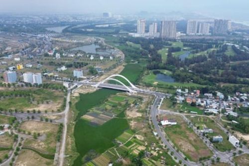 'Đất là nơi chim về'…