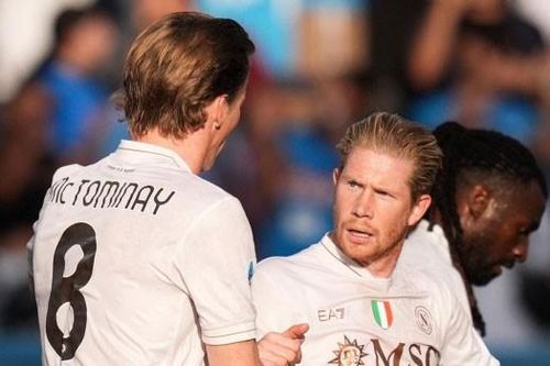 De Bruyne rực sáng, Napoli khởi đầu hoàn hảo