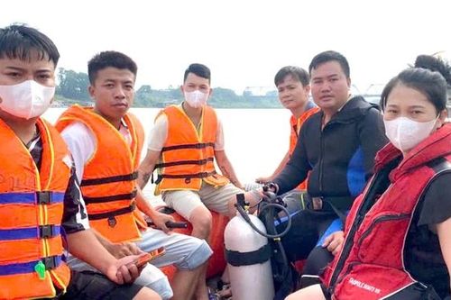 Đội cứu hộ 0 đồng