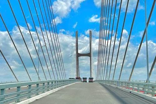 Bí kíp để hai cây cầu ở miền Đông và Tây Nam Bộ về đích sớm