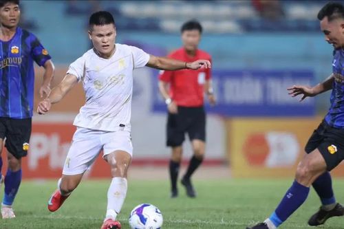 Câu lạc bộ Hà Nội bị cầm hòa trên sân nhà