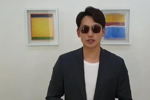 Bi Rain tham gia lễ hội nước ở TP.HCM